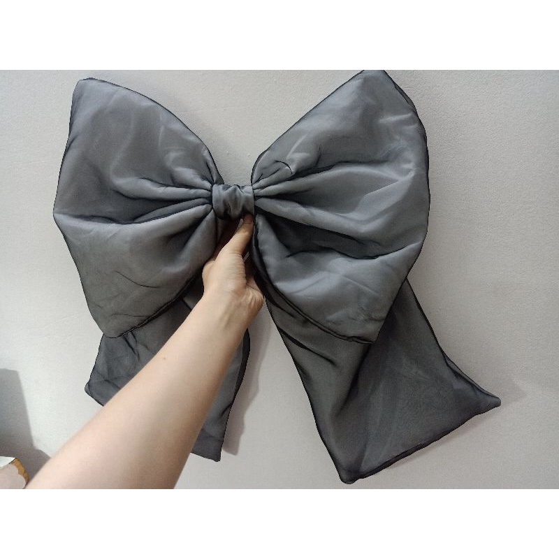 Nơ to xám tách lẻ