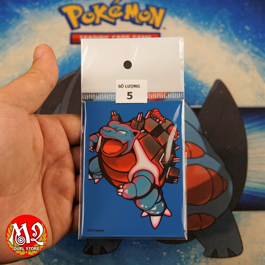 05 cái bọc bài lẻ Standard size Blastoise VMAX cho Pokemon TCG - 66 x 91 mm - Nhập khẩu HOA KỲ USA - dùng bọc lớp thứ 2