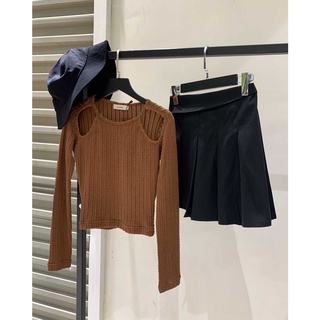 Áo croptop tay dài khoét vai | Naden Top | Secodee