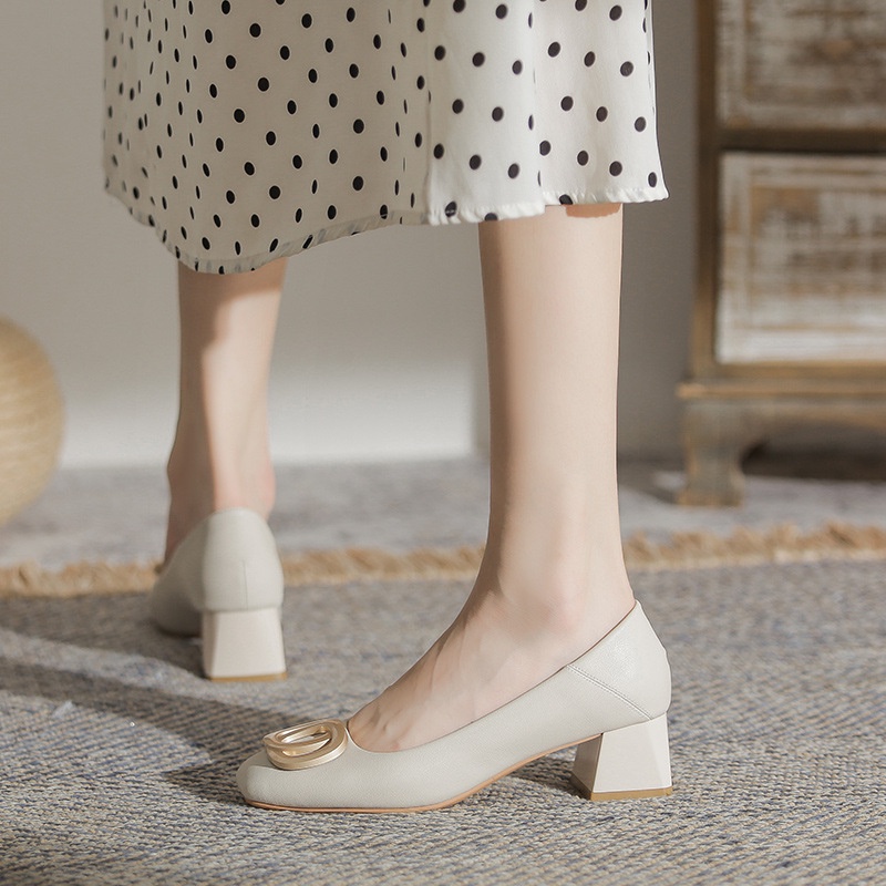 Giày Cao Gót Mũi Vuông Phối Khóa Vuông Phong Cách Pháp