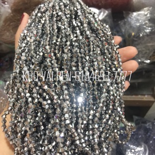 Hạt pha lê cườm kết áo