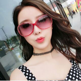 Kính mắt nữ gọng số 8 thời trang