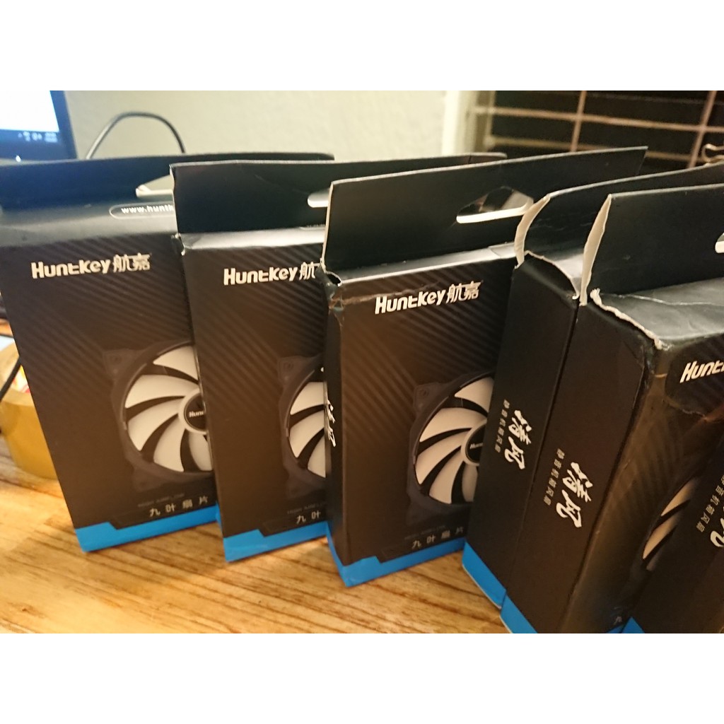 Quạt tản nhiệt máy tính Huntkey GX120