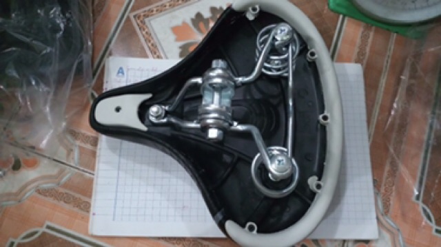 Yên trước xe đạp điện