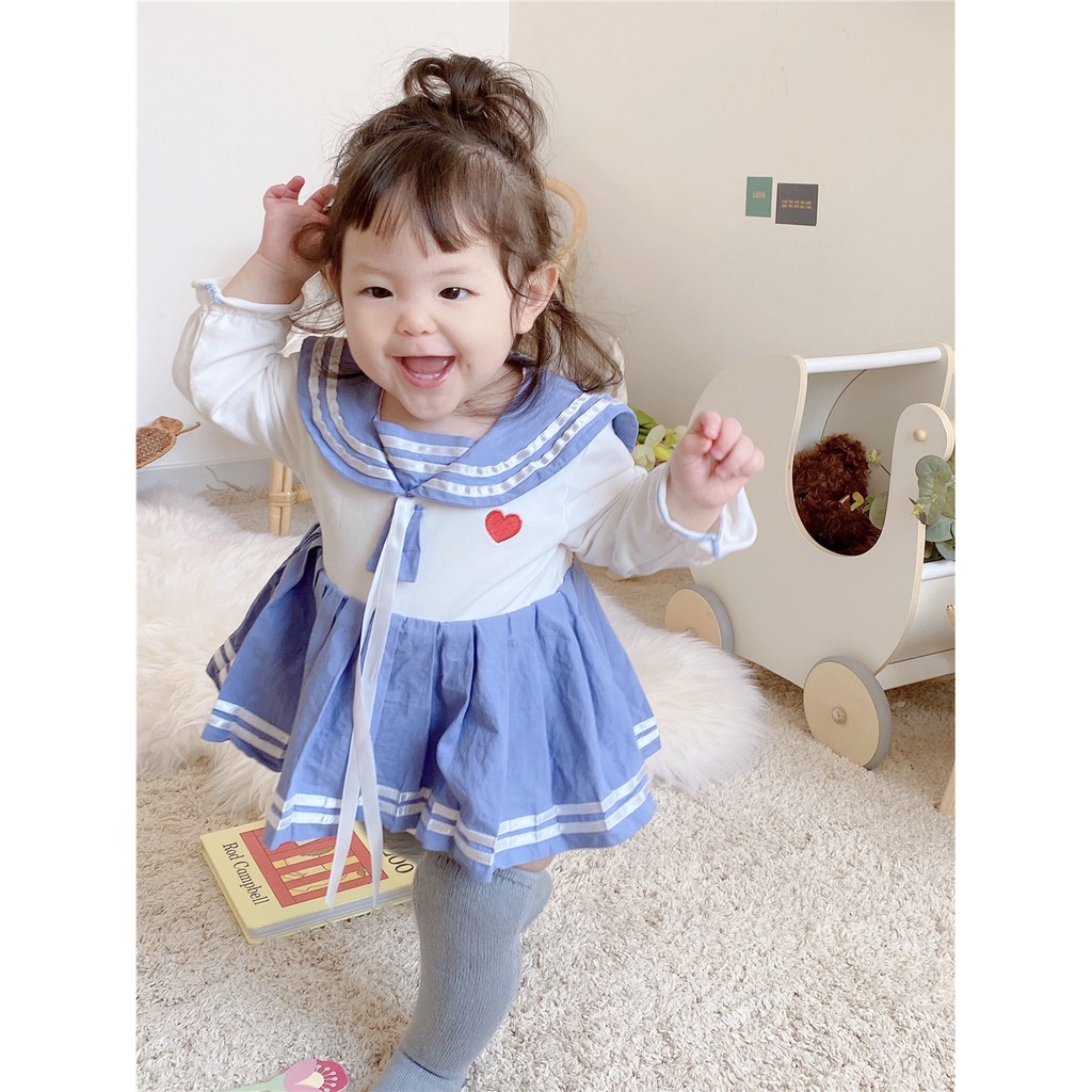 Áo Liền Quần In Hình Trái Tim Đáng Yêu Cho Bé