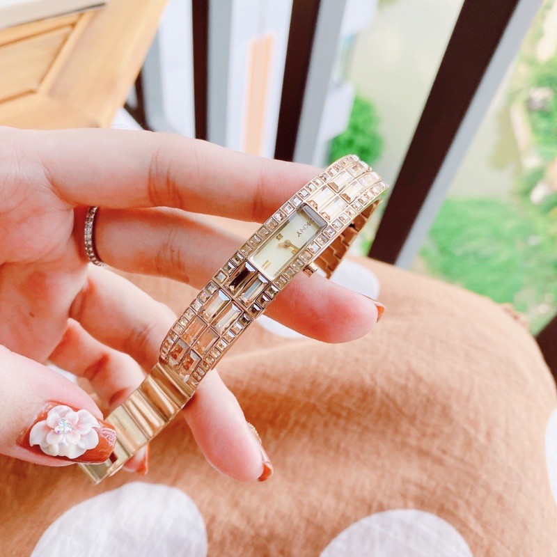 Đồng hồ nữ DKNY