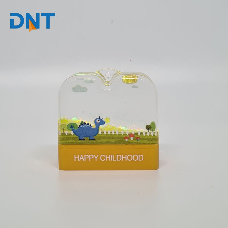 Con dấu HAPPY CHILDHOOD - Dấu tên cá nhân phong cách cute, siêu dễ thương. Kích thước 38x14mm. Chỉ đóng được lên giấy.