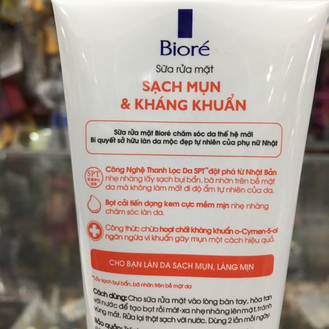 Sữa rửa mặt Biore Kháng khuẩn Sạch mụn 100g