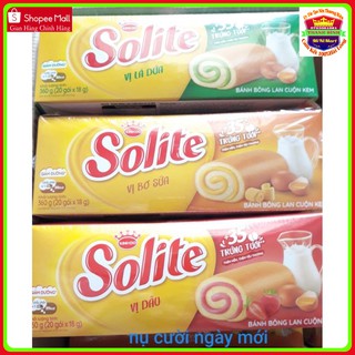 Bánh bông lan cuộn kem vị lá dứa Solite hộp 396g