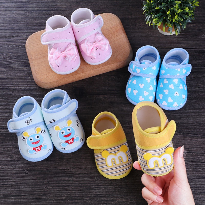 Giày Vải Đế Mềm Thời Trang Xuân Thu Cho Bé Trai Từ 8-12 Tháng Tuổi
