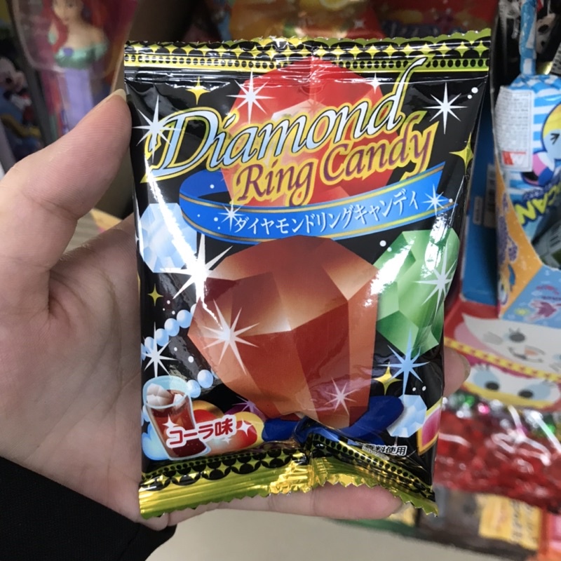 Kẹo nhẫn Diamond Ring Candy Nhật Bản 10g