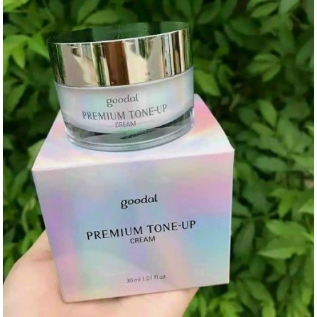 (DATE 11/06/2024) Kem dưỡng trắng chiết xuất ốc sên Goodal Premium Tone Up Cream Hàn Quốc