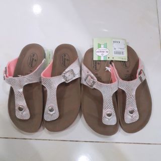 Dép kẹp đế trấu
