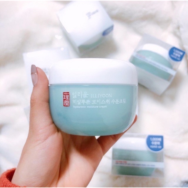 Kem dưỡng ẩm cấp nước ILLIYOON Hyaluronic Moisture Cream 100ml