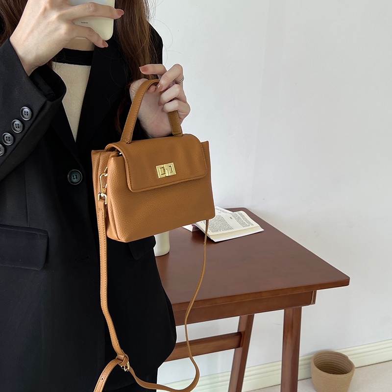 Túi Đeo Vai Hình Vuông Cỡ 2022 Thời Trang Sang Trọng Cho Nữ