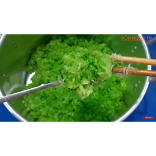 Sale 25 cây lá dứa còn 300k