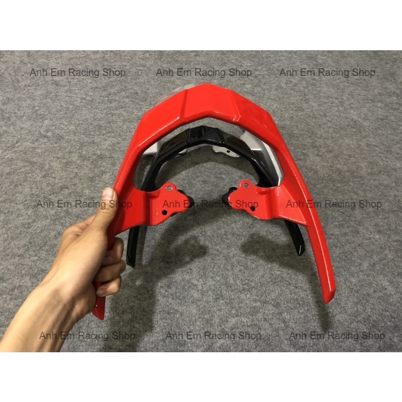 Cảng Sau Sirius Spark Màu Đen Đỏ Bạc Sản phẩm giá rẻ chất lượng
