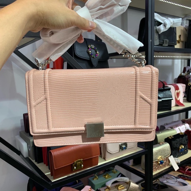 Túi PEDRO KHOÁ VUÔNG