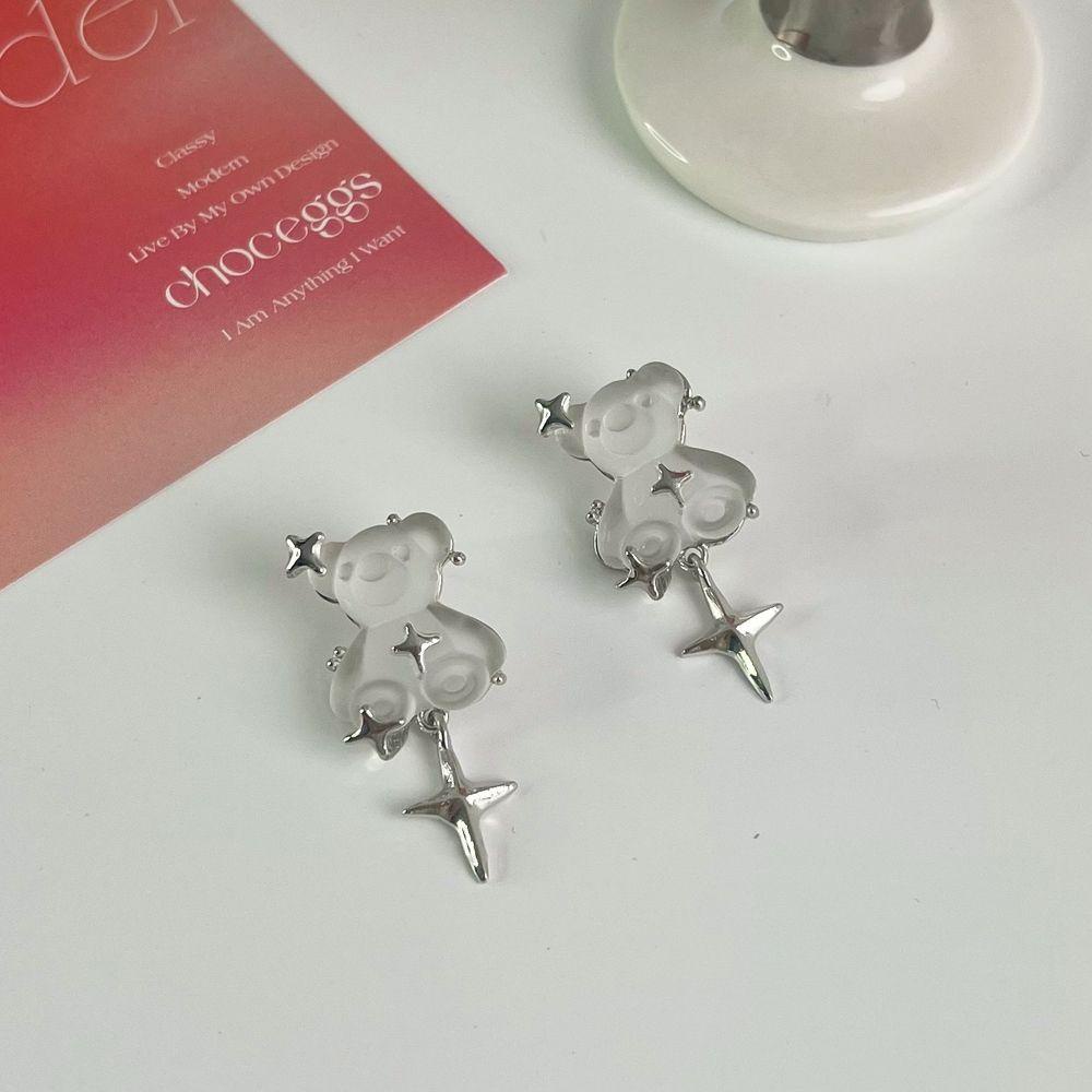 Qqmall Khuyên Tai Lủng Lẳng Hình Gấu Gummy Đám Mây Màu Trắng Nhám Cho|Bông Tai Hình Gấu Đính Đá Thời Trang Dành Cho Nữ