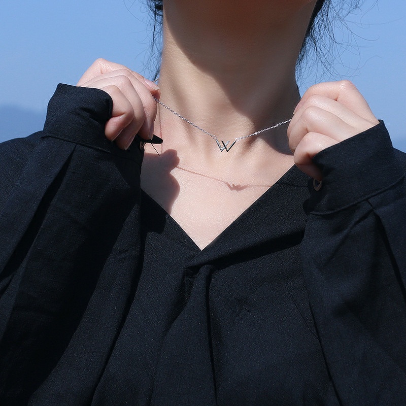 Vòng cổ nữ hình chữ V đơn giản thời trang Vòng cổ xương đòn nâng cao