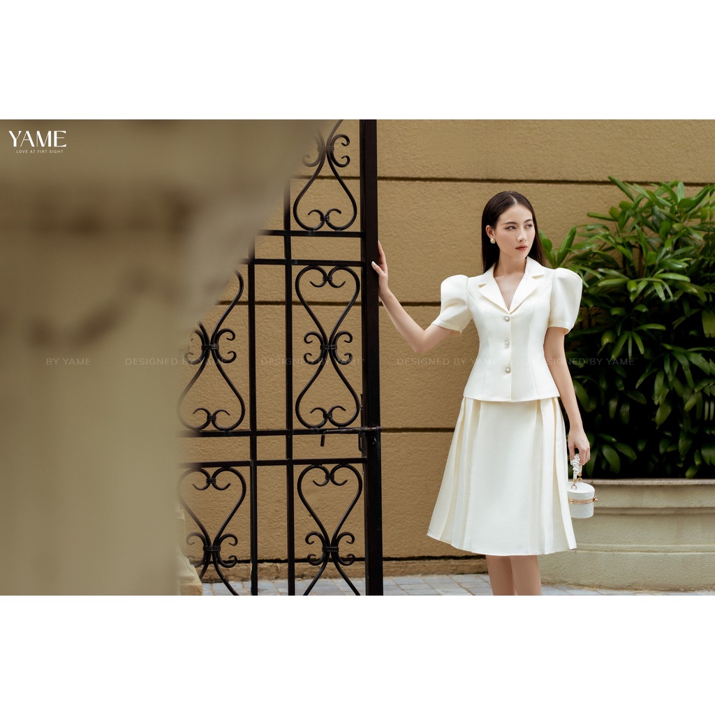 Nguyên set gồm áo kiểu tay bồng và chân váy xoè YS52 YAME