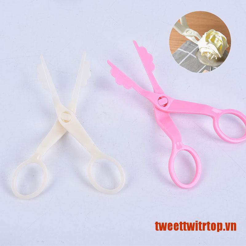 Kéo Nhựa Trang Trí Bánh Kem