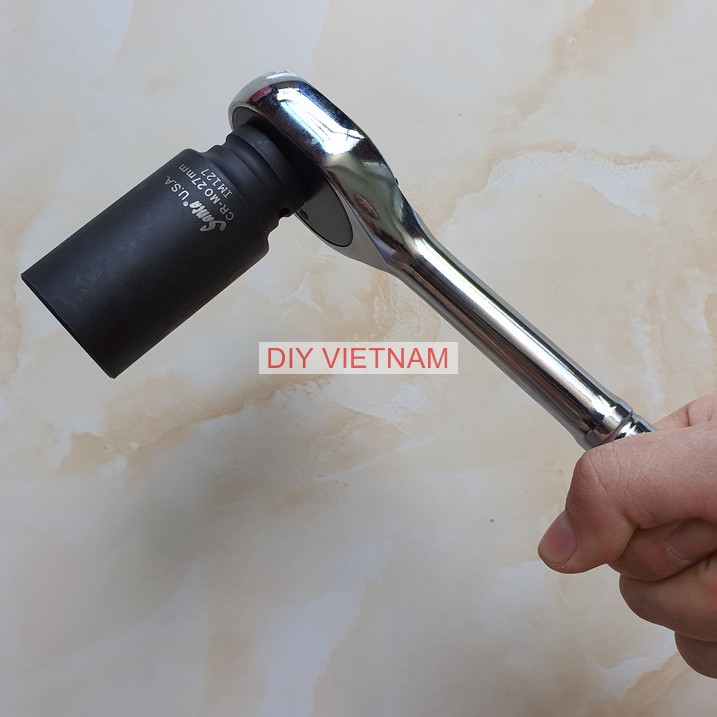 Khẩu vặn ốc đen dài 1/2 inch Hãng Santa Mỹ thép CR-Mo (Tuýp 1/2 dài của Mỹ) (Bán Lẻ)