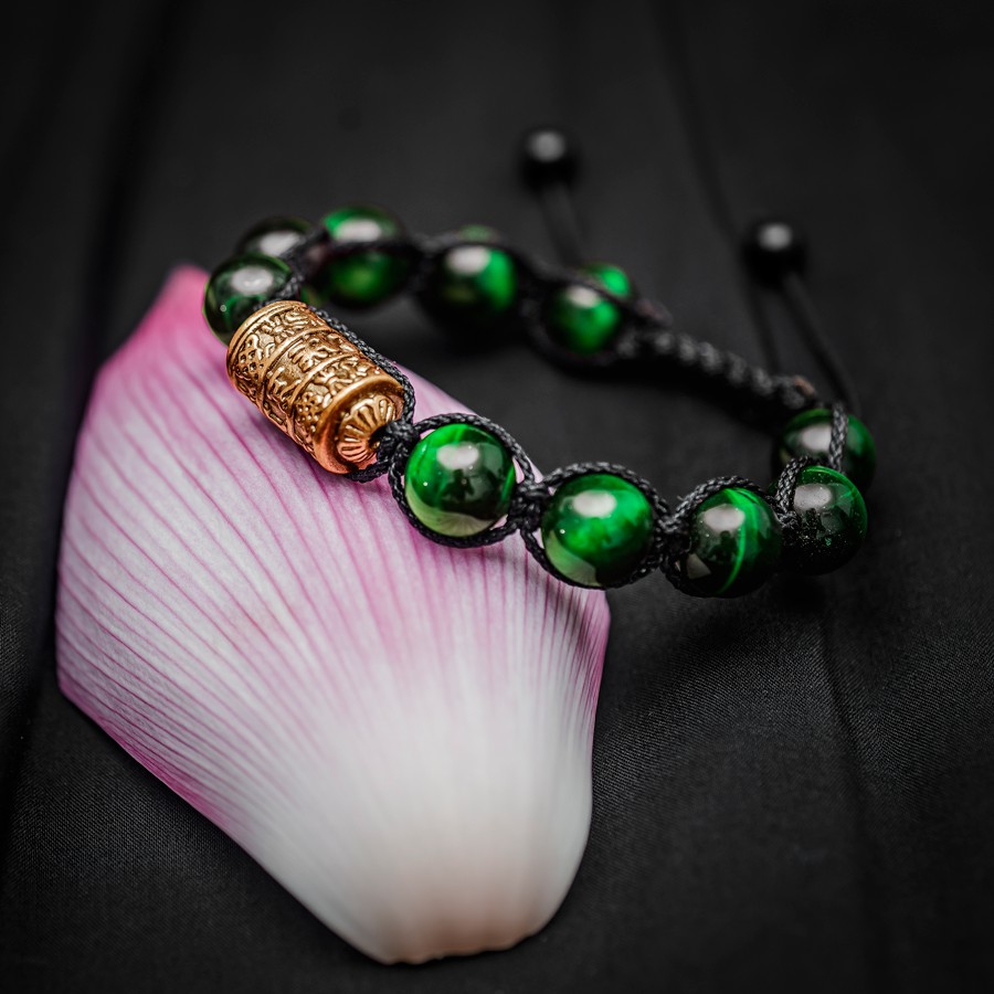 [ LẮC TAY/ QUÀ TẶNG] Vòng tay phong thủy thời trang handmade xanh lá Kinh tự Om Mani dây đan shamballa phật giáo