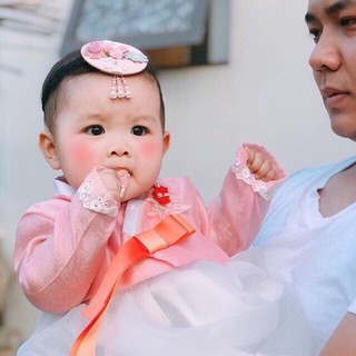 Bộ váy hanbok cho bé