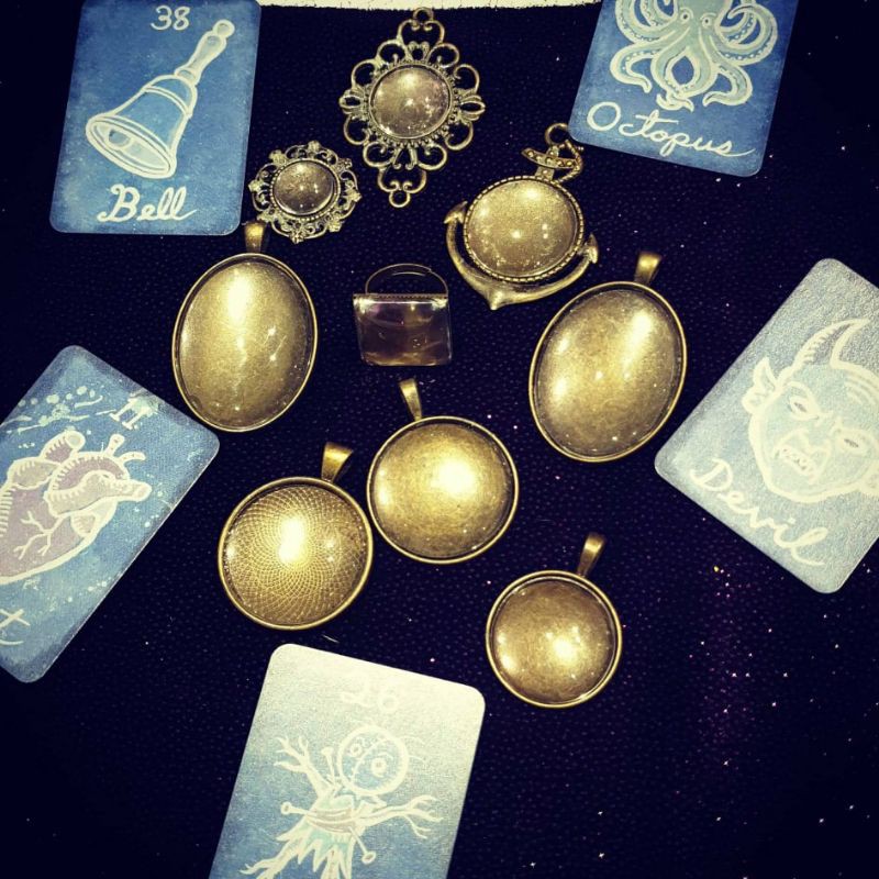 Bài tarot Mildred Payne Secret Pocket Oracle Séance Edition