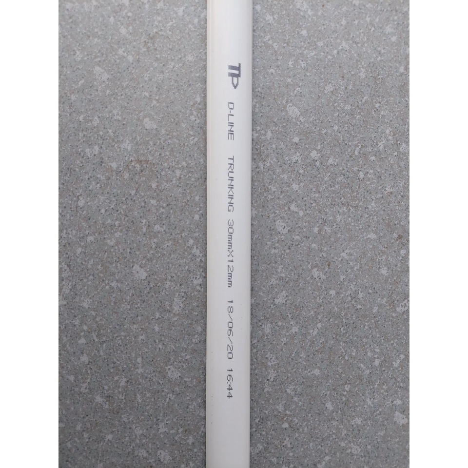 Ghen bán nguyệt - Nẹp nhựa bán nguyệt D30 30x12 luồn dây điện