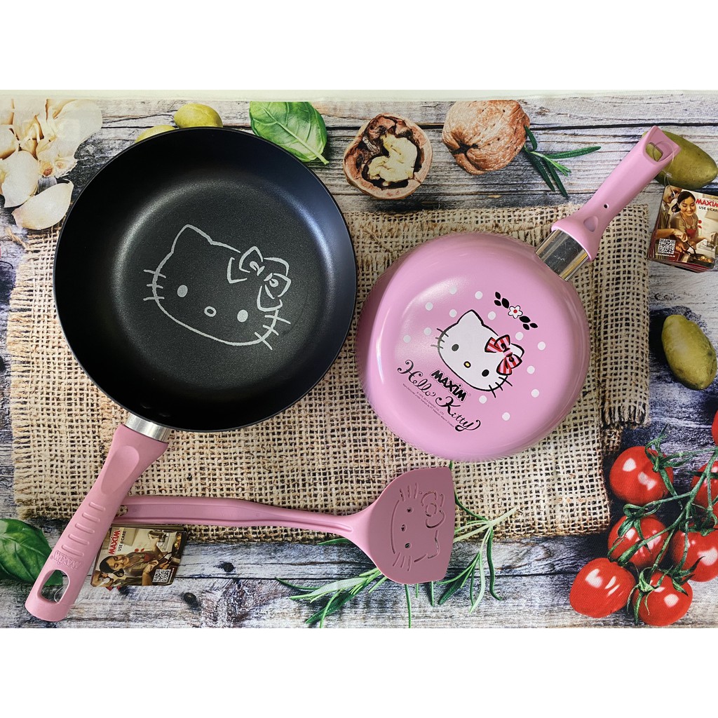 Chảo chống dính nhập khẩu cao cấp Hello Kitty, màu đỏ/ hồng, kích thước 20cm, 22cm, 24 cm