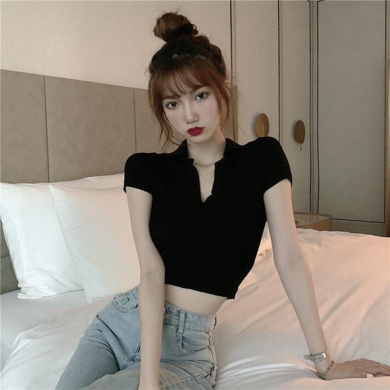 Phong cách cổ điển nhất của Hàn QuốcChicThe Wind là cổ điển sexy nhất áo ngắn tay băng lụa dệt kim hàng đầu của phụ nữ Mùa hè mới ngắn mỏng FitTT-áo sơ mi hợp thời trang Cô gái ngọt ngào Phong cách sexy Áo croptop
