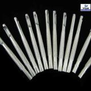 Đinh Đục Lỗ Thắt Lưng Đồ Da Thành Long 206100 [SKM]