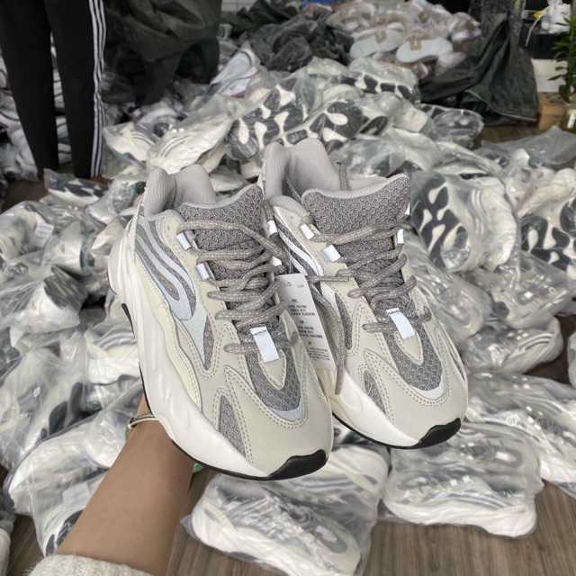 Giày thể thao ⚜️FREESHIP⚜️ Giày Sneakers Yz700 static Phản Quang - Giày thể thao nam nữ phong cách cá tính nổi bật