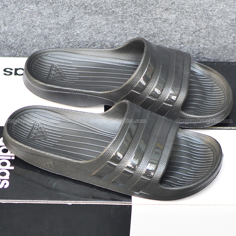 DÉP ADIDAS DURAMO CHÍNH HÃNG MÀU ĐEN SỌC BÓNG