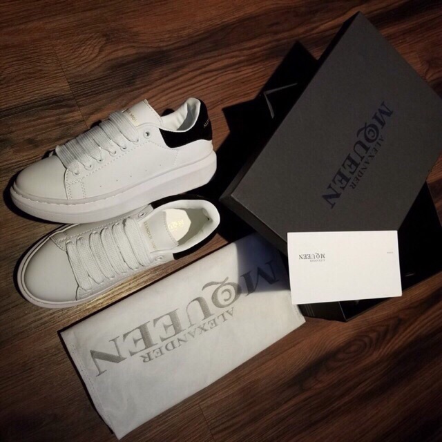 [Ảnh + Video]  Giày sneaker Alexander mc queen nữ đen gót trắng | BigBuy360 - bigbuy360.vn