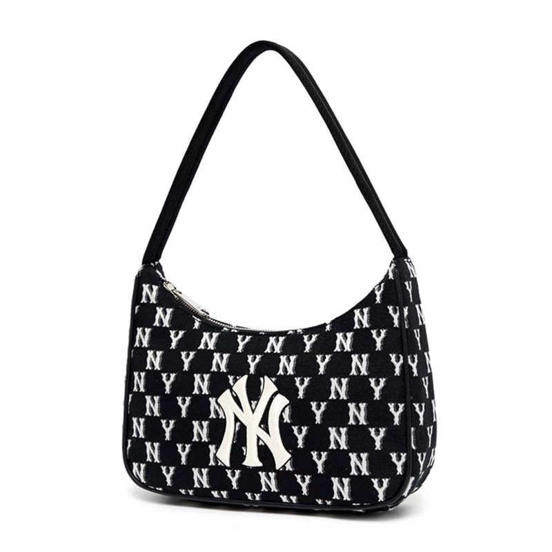 TÚI ĐEO VAI NỮ MLB JACQUARD MONOGRAM HÀN QUỐC