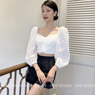 HOO DESIGN - Áo Croptop Nhún Ngực Tay Dài Vải Cotton Thêu Khóa Kim Loại Sau Lưng