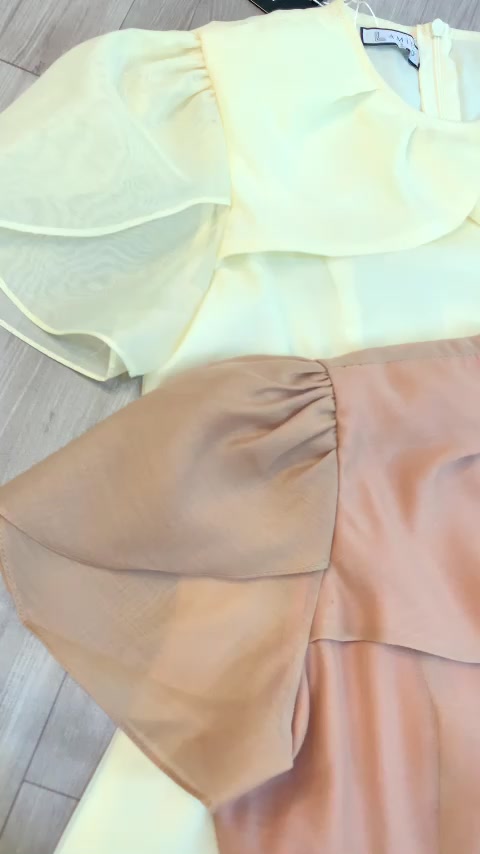 Áo sơ mi dáng ôm chiết eo tay áo cánh sen 160 | BigBuy360 - bigbuy360.vn