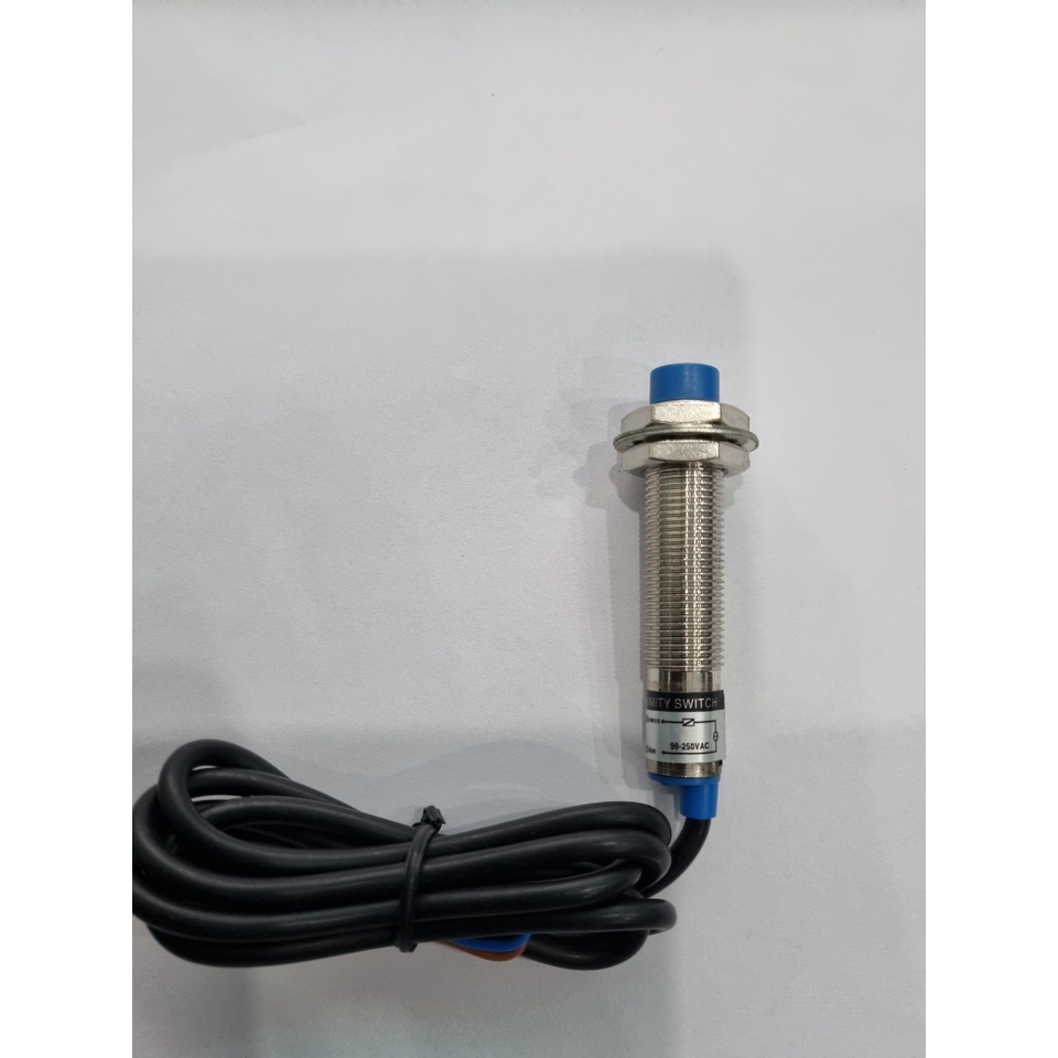 Cảm biến tiêm cận phi 12 Omron E2E- X5MY2 NC 90-250VAC