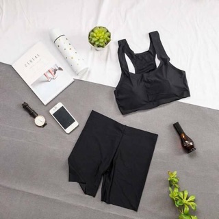 Quần mặc váy đúc thông hơi