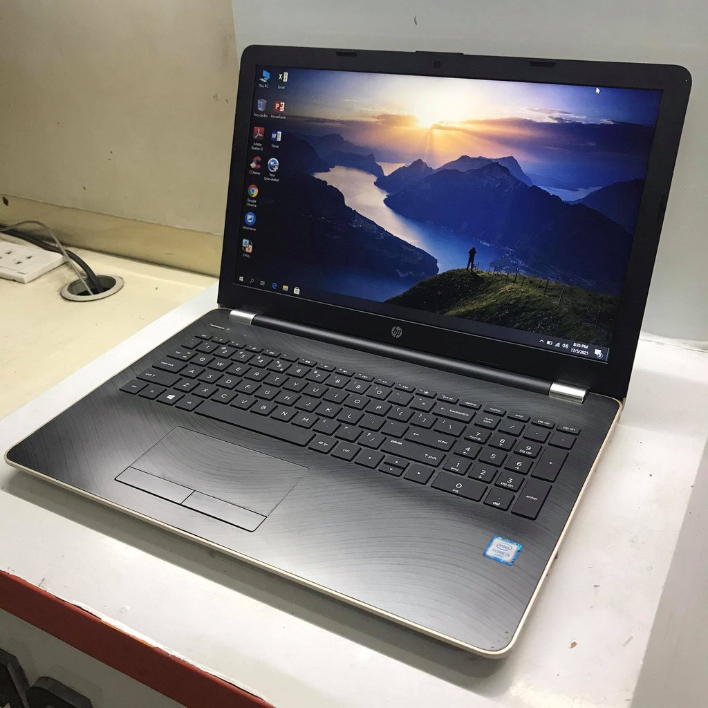 Máy Laptop HP 15 bs572TU Intel Core i3 6006U, 4gb ram, 500gb hdd, Vga Intel HD Graphics 520, 15.6 Inch,Đẹp , Rẻ