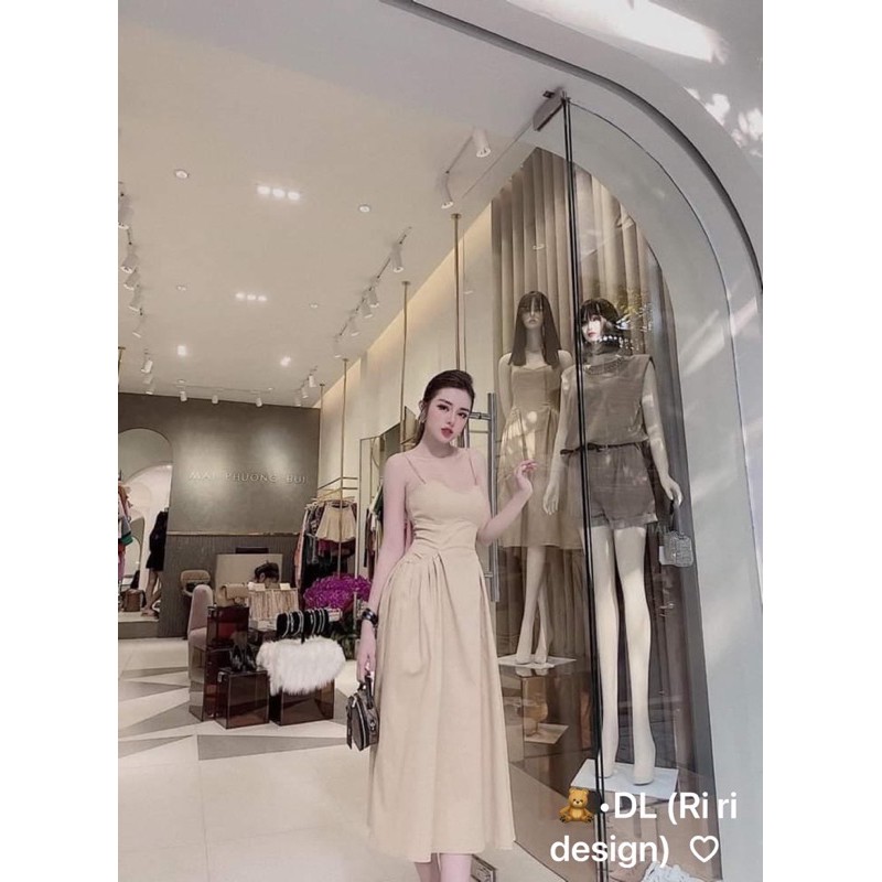 Đầm 2 dây có 2 túi eo