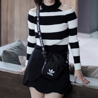 Túi đeo chéo adidas