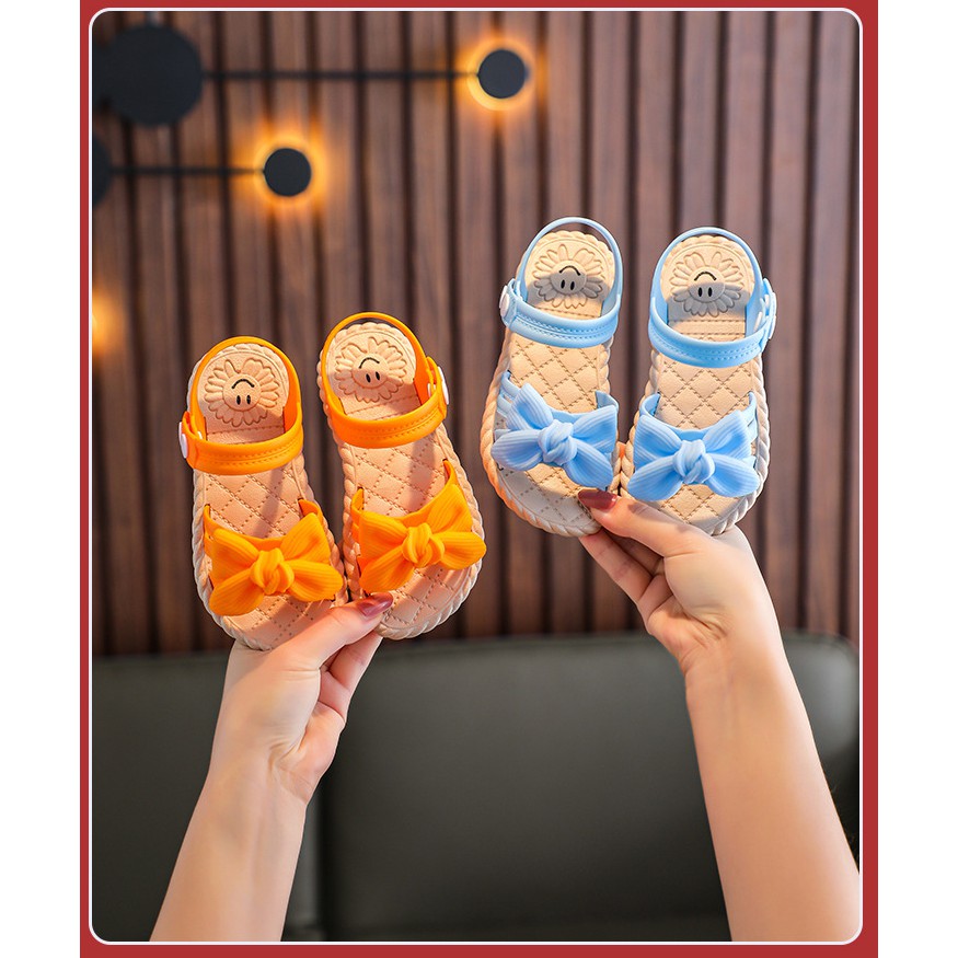 Sandal Bé Gái Mềm Nhẹ Êm Chân Họa Tiết Nơ Đáng Yêu Từ 2-6 Tuổi