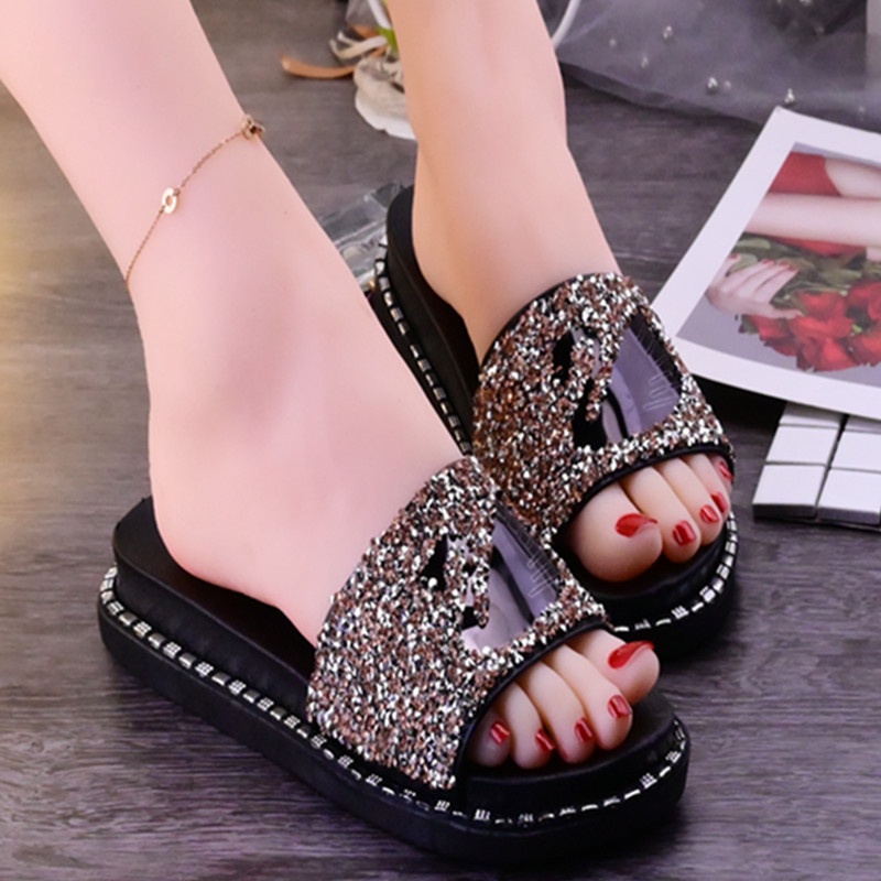 2020Dép Quai Ngang, Dép Kim Cương Thời Trang Mùa Hè, Dép Rhinestone, Đế Dày Mặc Bên Ngoài, Gót Trung Phong Cách Hàn Quốc, Nữ Mặc Bên Ngoài