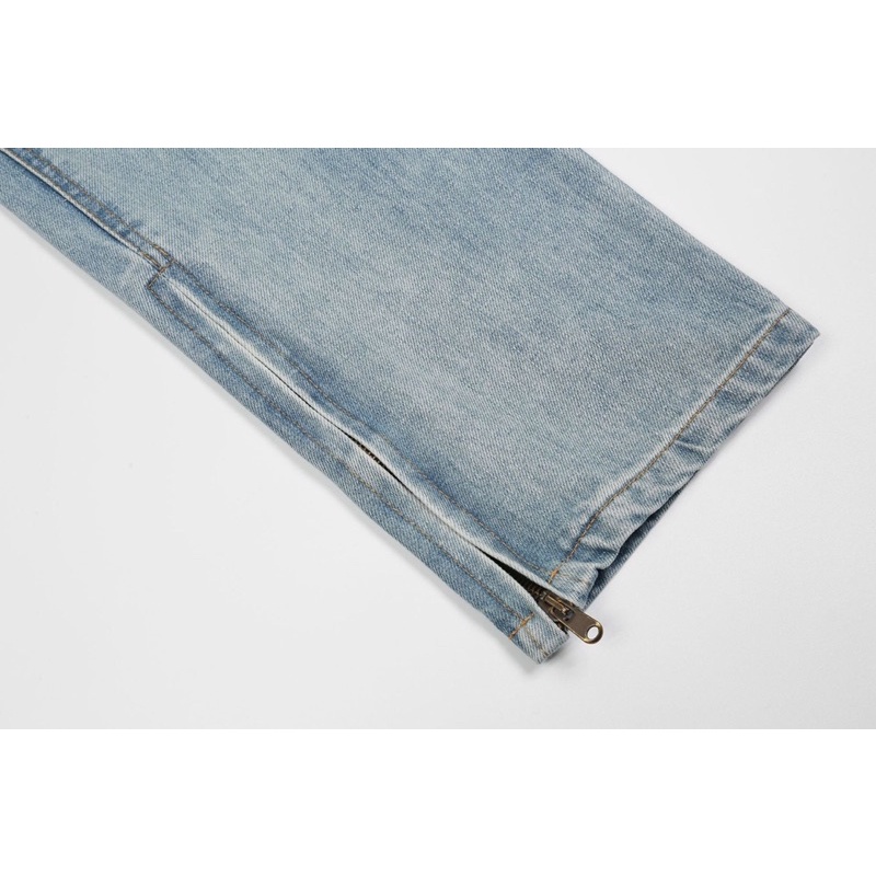 Quần jeans Fear Of God distrassed blue denim jeans
