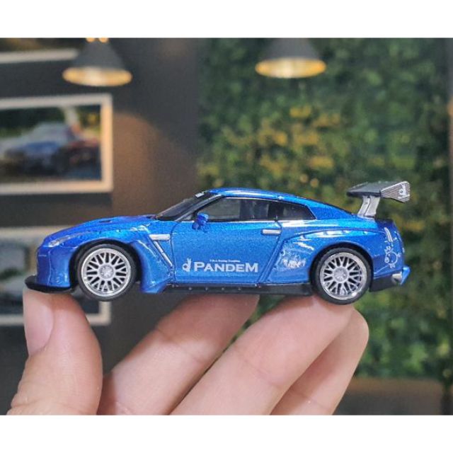 Xe Mô Hình Pandem Nissan GT-R R35 GT Wing Metallic 1:64 MiniGT ( Xanh Dương #96)