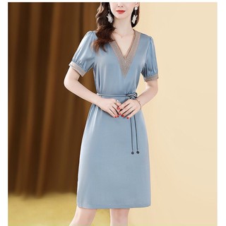 Đầm lụa cổ V phối ren cao cấp. Nhập QC